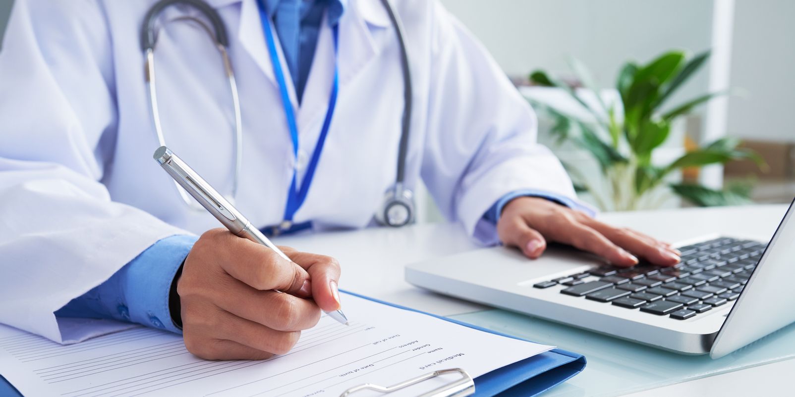 Krankenhauszukunftsgesetz: schmidt IT ist Ihr zertifizierter Partner bei der digitalen Transformation