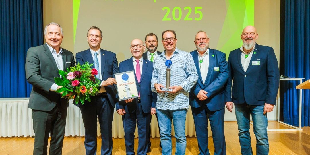 Ob spektakuläre Roadtrips, nachhaltige Campingtrends oder die neuesten Innovationen im Wohnmobil- und Caravan-Bereich – die Messe Essen wird vom 19. bis 23. Februar 2025 zum Hotspot für Reiseliebhaber. Auf der Reise + Camping präsentieren rund 750 Aussteller und Destinationen ausgefallene Vanlife-Konzepte, faszinierende Urlaubsvorträge und hochmoderne Fahrzeuge. Parallel dazu dreht sich auf der Fahrrad Essen (vom 20. bis 23. Februar) alles um die neuesten Bike-Trends. —-
21-02-2025/Essen/Germany
Foto: Armin Huber/©MESSE ESSEN GmbH
---
Zulässige Nutzung: Der Nutzer erhält an dem Bild ein einfaches Nutzungsrecht, ausschließlich für eine redaktionelle, journalistische Berichterstattung – in Online- und Printmedien, Film und TV über die MESSE ESSEN, eine Veranstaltung der MESSE ESSEN oder eine auf dem Messegelände der MESSE ESSEN stattfindenden Veranstaltung. Die Nutzung des Bildmaterials ist für die berichtenden Medien mit Urhebervermerk und Beleg ist honorarfrei gestattet. Der Nutzer verpflichtet sich dazu, die dem Bild zugeordneten Informationen, insbesondere Bildbeschreibung und Fotograf, bei der Nutzung in korrekter Weise zu verwenden und zu veröffentlichen. Jede andere Nutzung bedarf der Zustimmung durch die Messe Essen GmbH. Die Messe Essen haftet nicht für Verletzung von Rechten abgebildeter Personen und/oder Objekten. Es werden durch die Messe Essen keine Persönlichkeits-, Eigentums-, Kunst-, Marken- oder ähnliche Rechte eingeräumt, die Einholung der o.g. Rechte obliegt allein dem Nutzer. Der Verkauf und die Weitergabe der Bilddatei an Dritte sowie das nicht-autorisierte Kopieren oder sonstige Vervielfältigen dieser Bilddatei auf alle Arten von Datenträgern ist nicht gestattet. 
---
Permissible use: The user will be granted free of charge a simple use right to the picture exclusively for editorial, journalistic reporting about MESSE ESSEN, an event of MESSE ESSEN or an event taking place on the fair site of MESSE ESSEN in online and pri