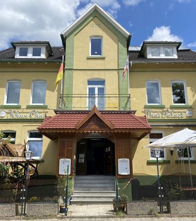 Außenansicht Thai Palast in Reinhardshausen