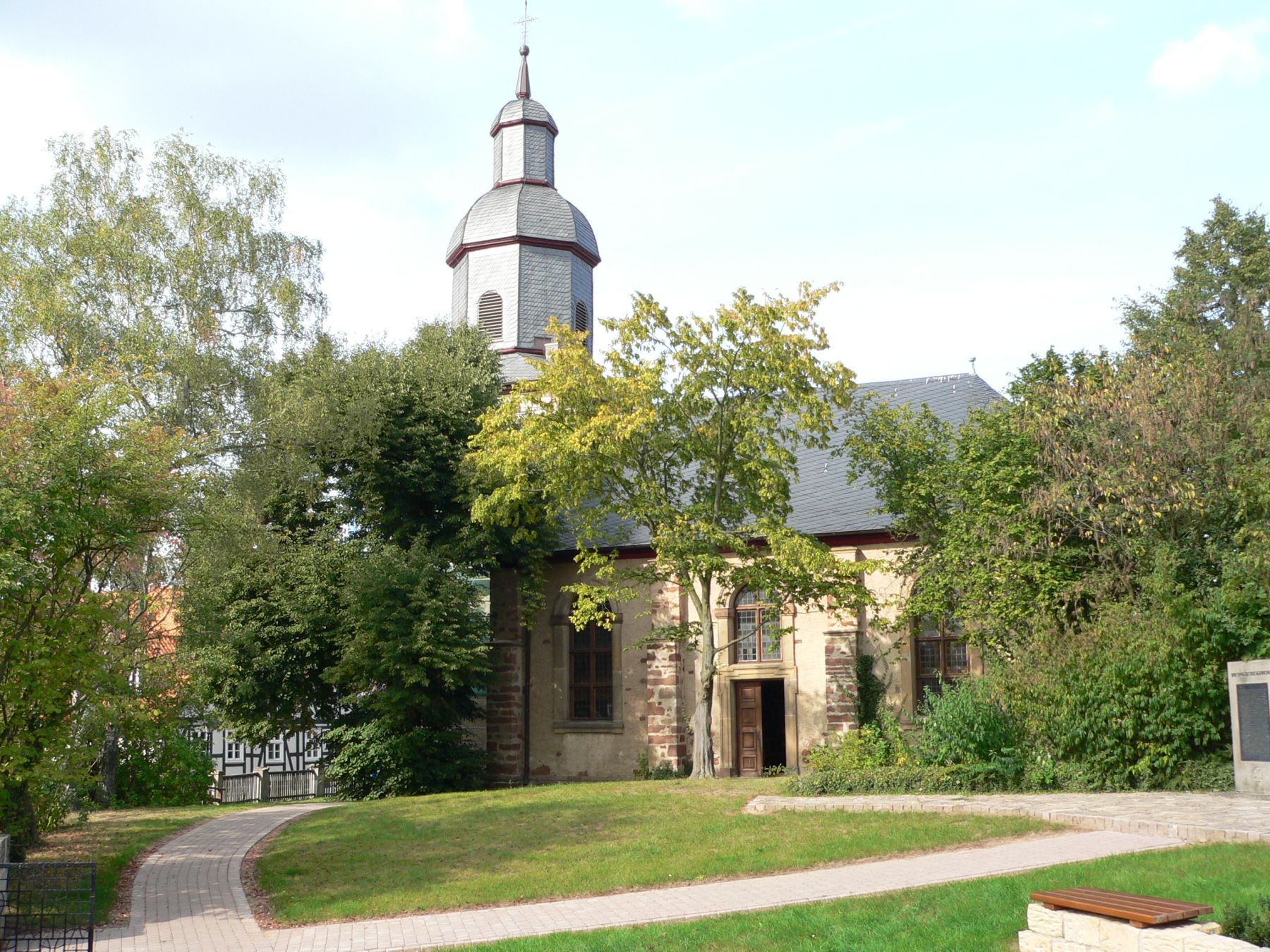 Blick auf die Kirche in Altwildungen
