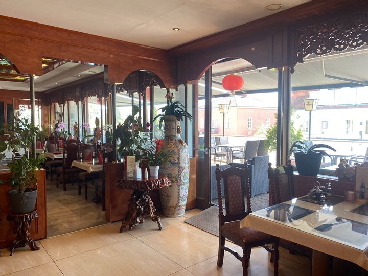 Innenaufnahme des Chinarestaurants Neue Ära.