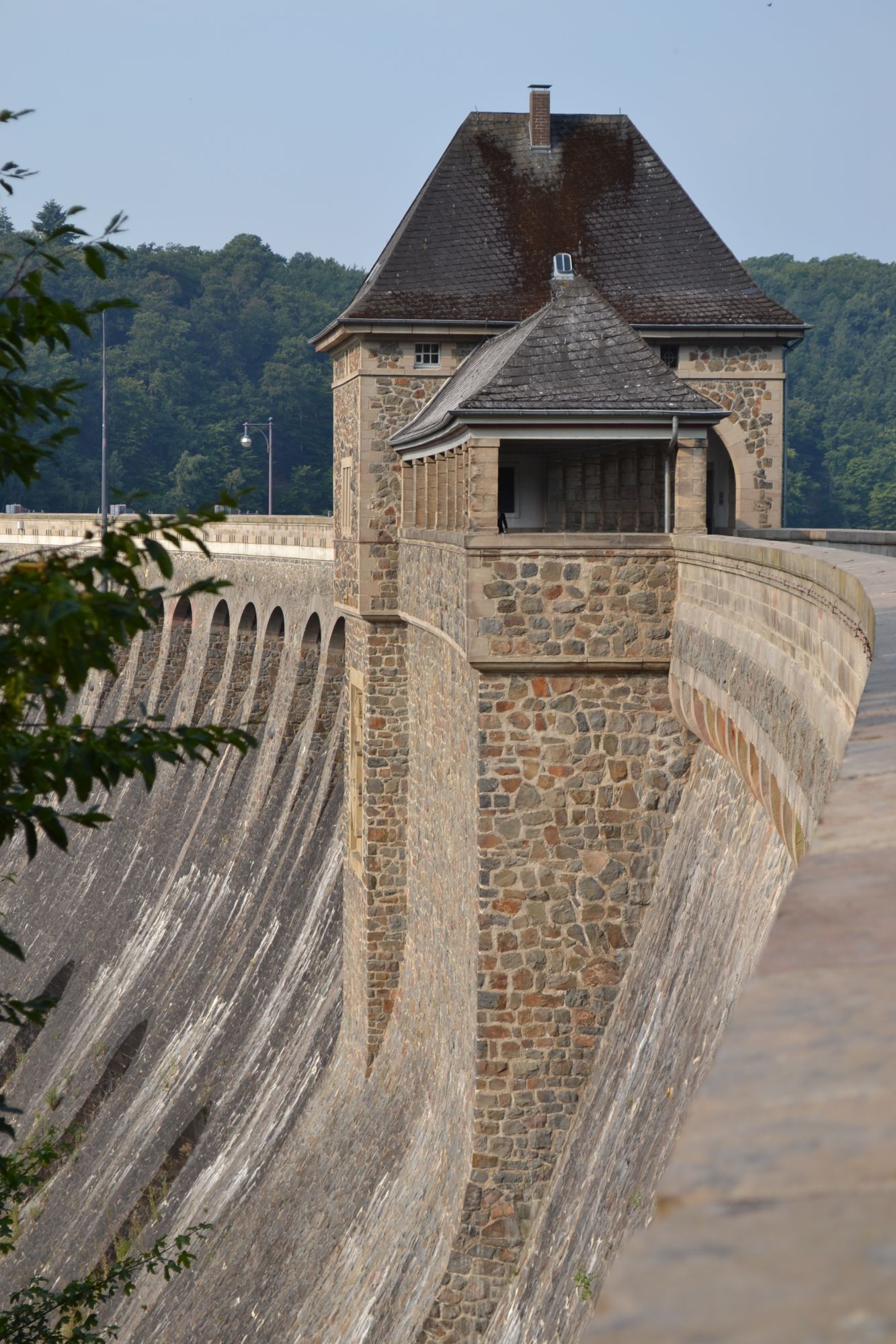 Heiraten in Edertal - Sperrmauer Edersee
