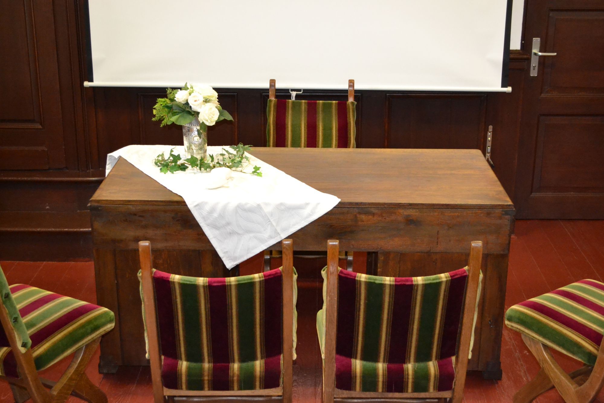 Heiraten in Edertal - Turmzimmer Sperrmauer Edersee