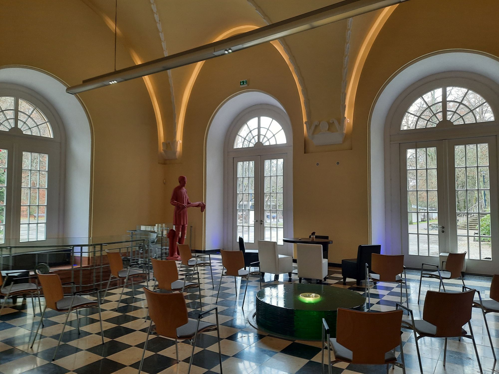 Quellendom in der Wandelhalle Bad Wildungen mit Bestuhlung