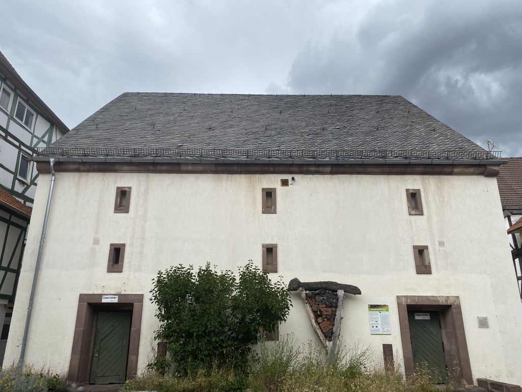 Außenaufnahme des ehemaligen Pferdebunkers in der Altstadt.