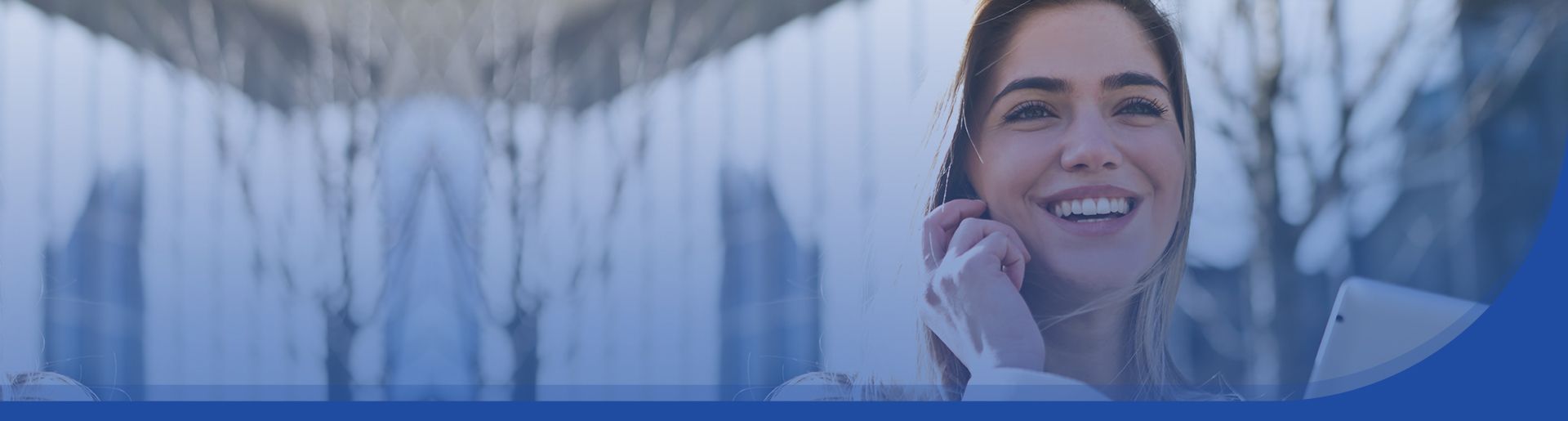 Eine lächelnde Frau