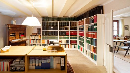 Innen Aufnahme der Balneologischen Bibliothek der Rudolf Lorenz Stiftung in Bad Wildungen.