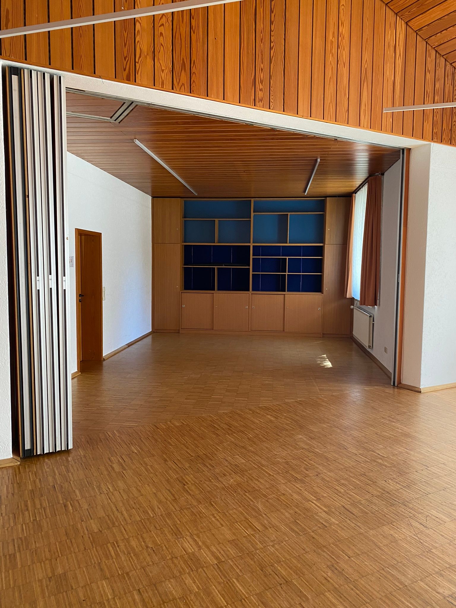 Aufnahme der Erweiterung des Bürgerhauses in Reinhardshausen.