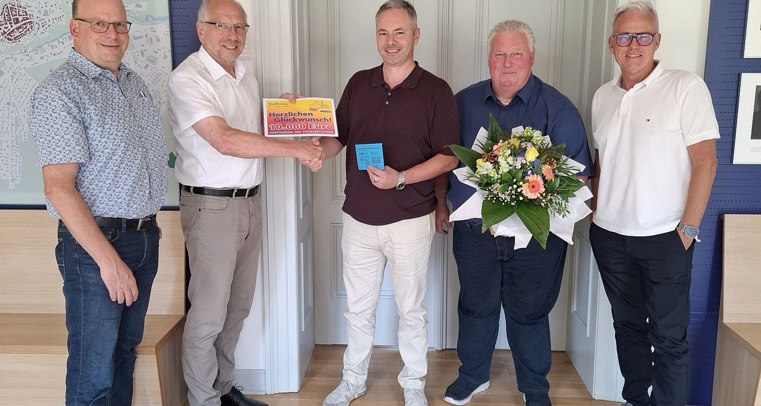 Gewinnübergabe Kram- und Viehmarkt