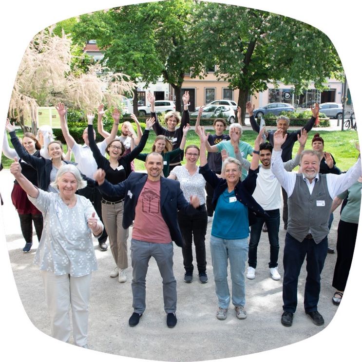 Gruppenfoto des ersten Erlanger Bürger*innenrates
