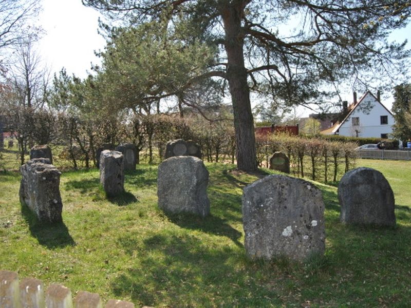 Alte Steine bei Kriegenbrunn