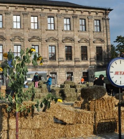 Strohballen auf dem Nachhaltigkeitstag
