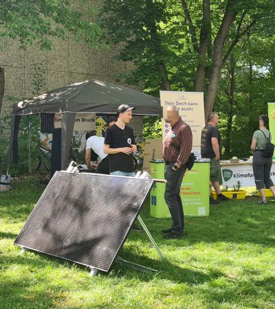Infostand vom Klimaforum Bruck.