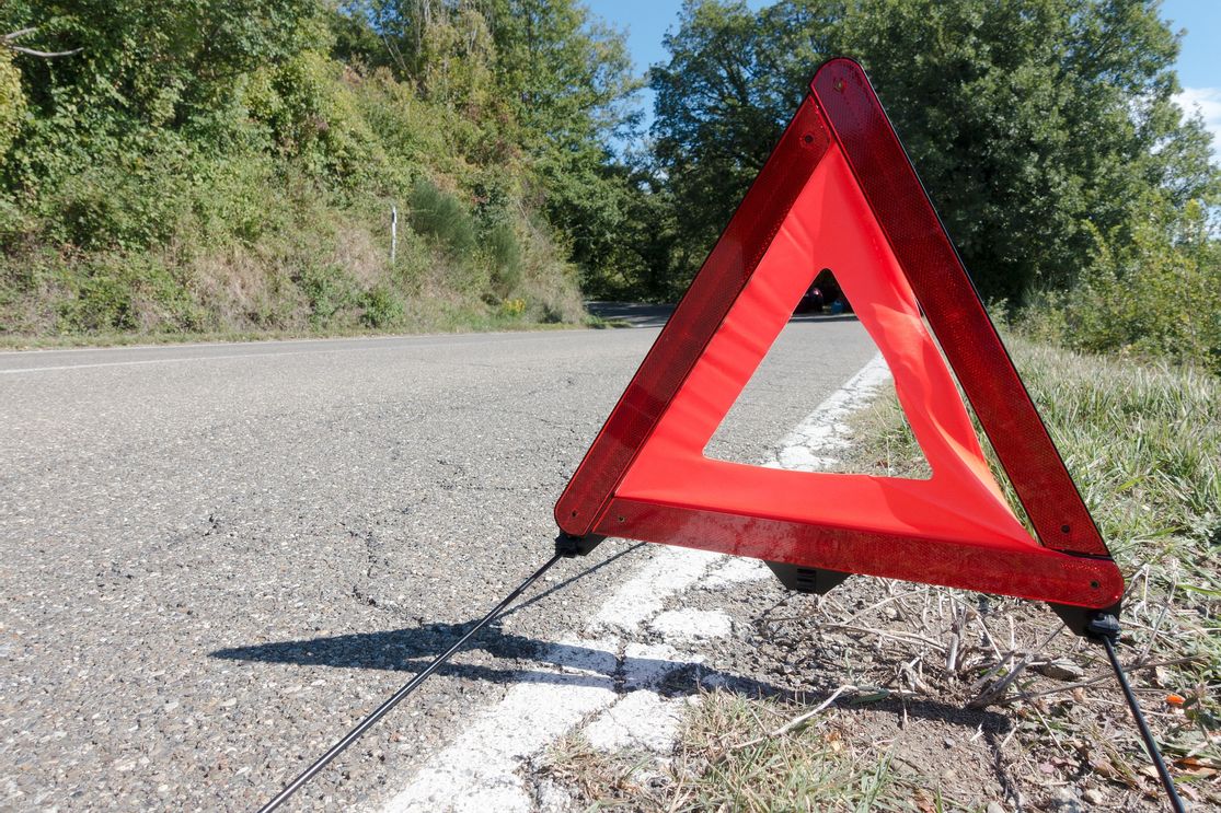 Themenfokussierte Mitarbeiterbefragung Warndreieck