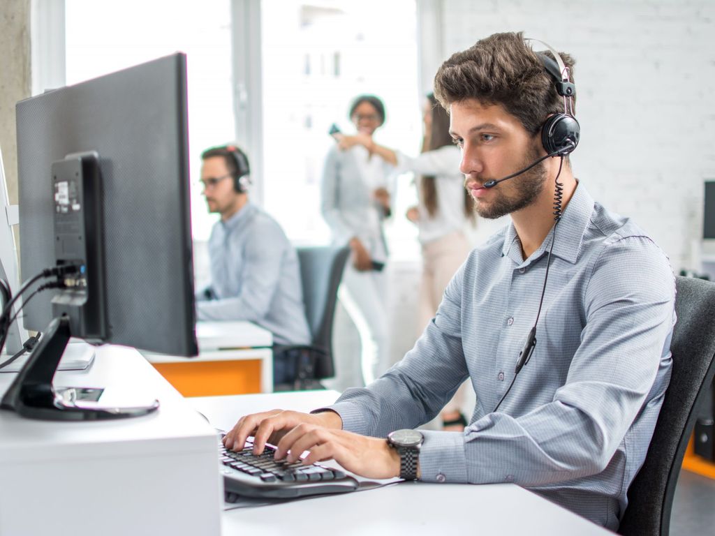 Themenfokussierte Mitarbeiterbefragung Service & Support