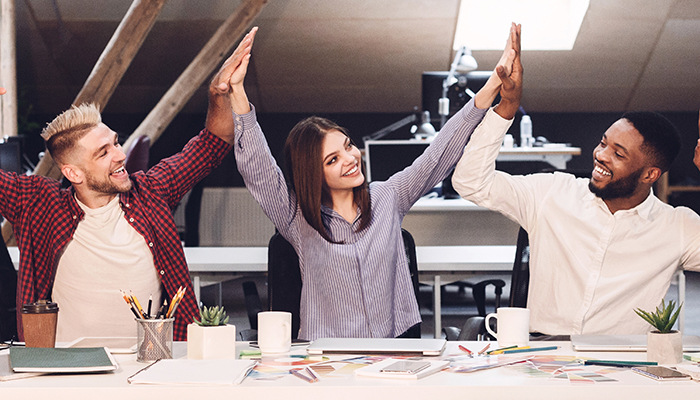 Mitarbeiterbindung führt zu zufriedenen Mitarbeitenden