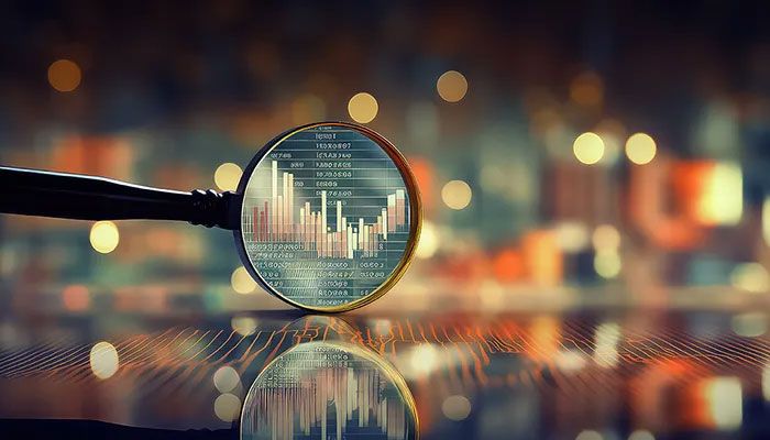 In einer Lupe werden Analysen von der Umfrage auswerten angezeigt.