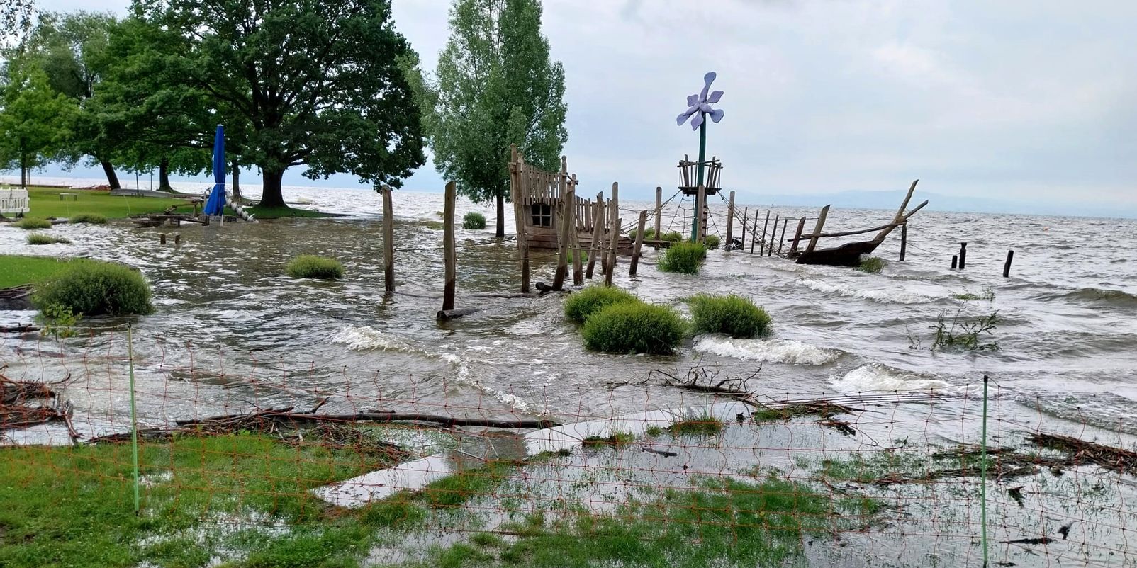 Hochwasser: Seespiegel steigt