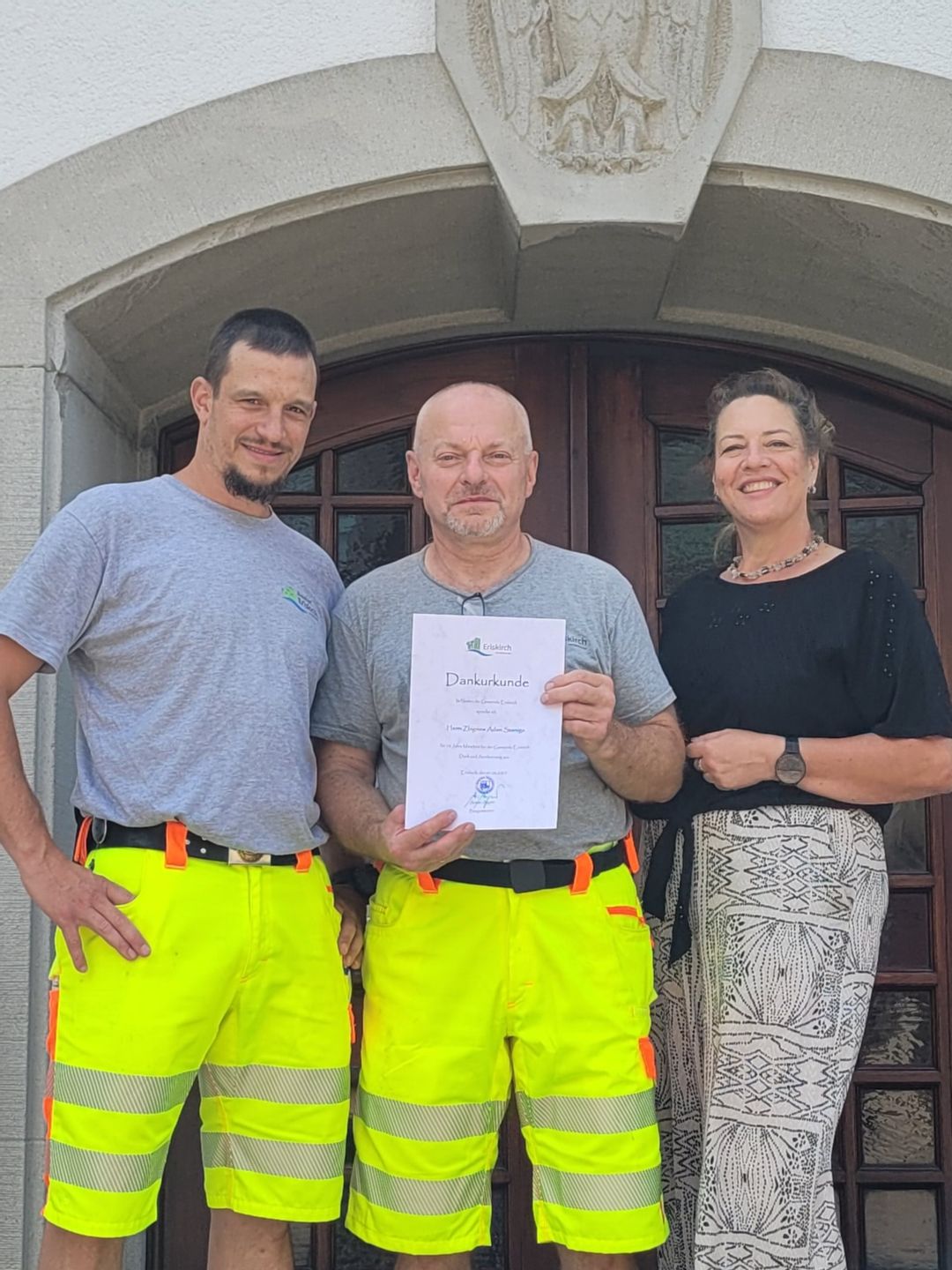 10 Jahre im Eriskircher Bauhof: Adam Szaruga feiert sein Dienstjubiläum