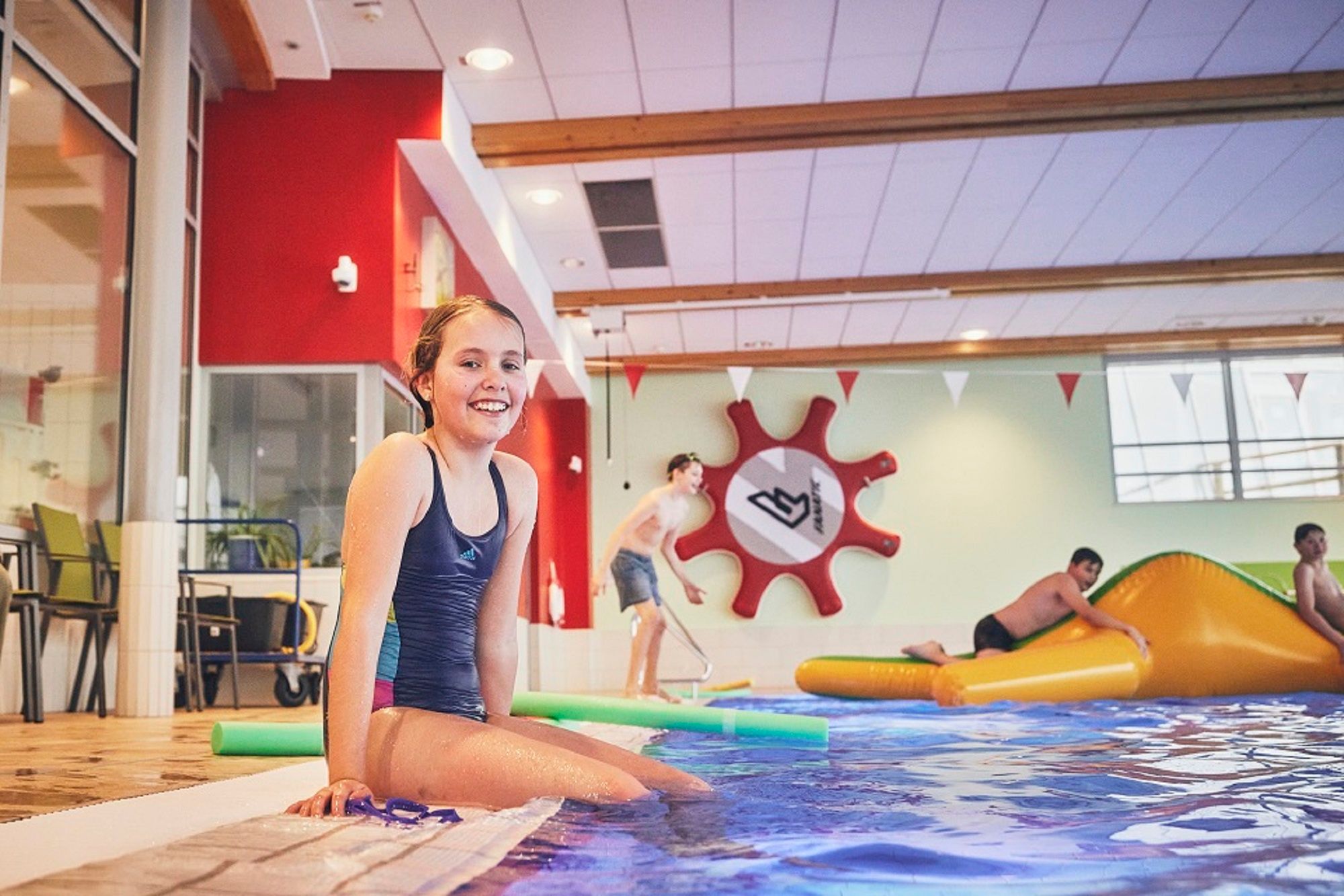 Fun- und Spielenachmittag im Sportbecken der Sylter Welle