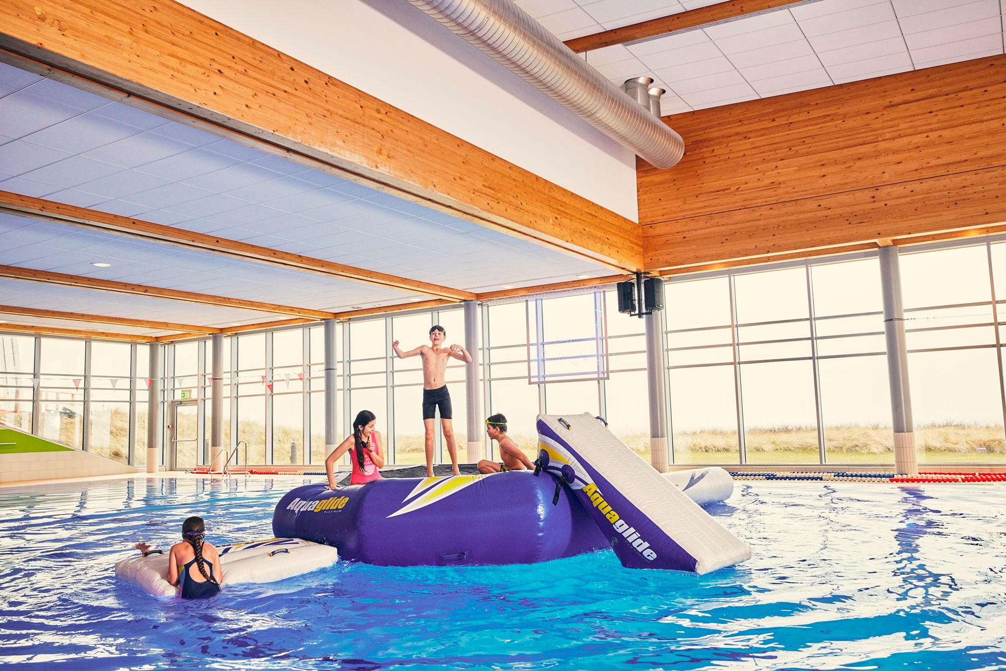 Fun. & Spielenachmittag im Sportbecken der Sylter Welle