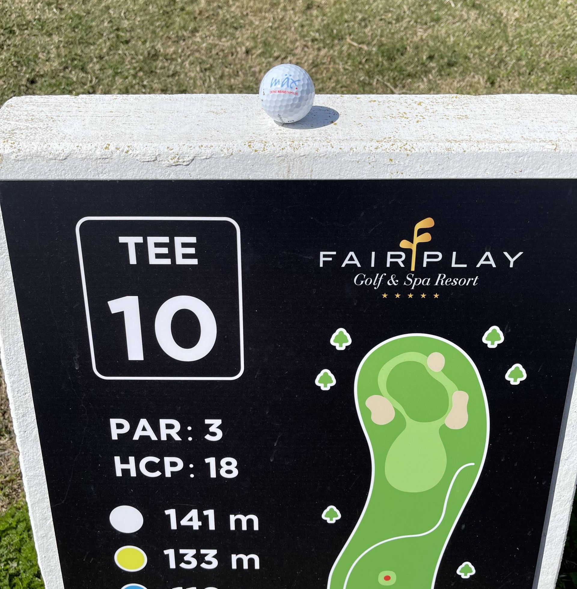 XRY Golf