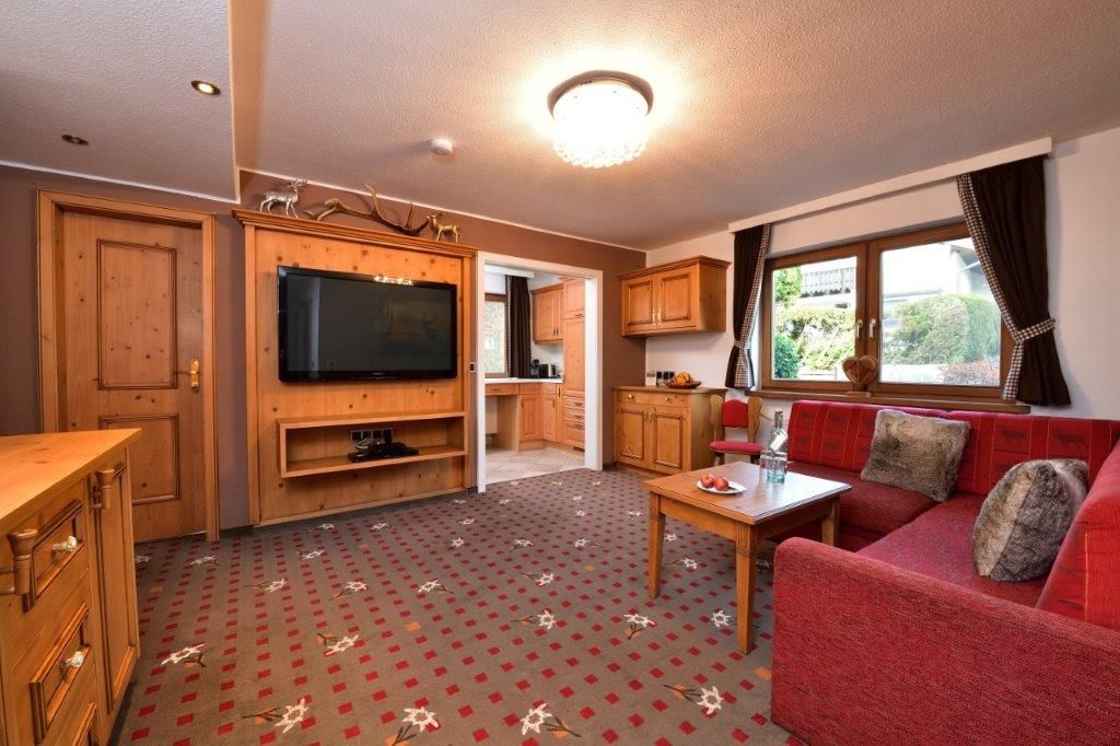 Landhotel Alphorn im Allgäu Apartment Wohnzimmer