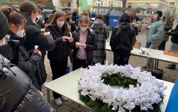 SMV 2022 Holocaust Memorial Day 4