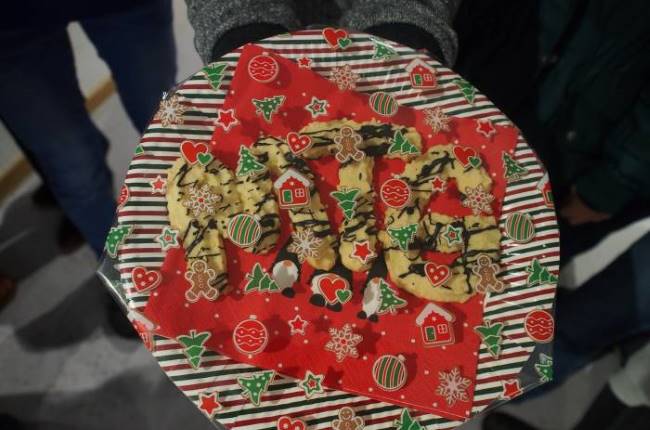 Kunterbuntes Treiben beim langersehnten Weihnachtsbasar