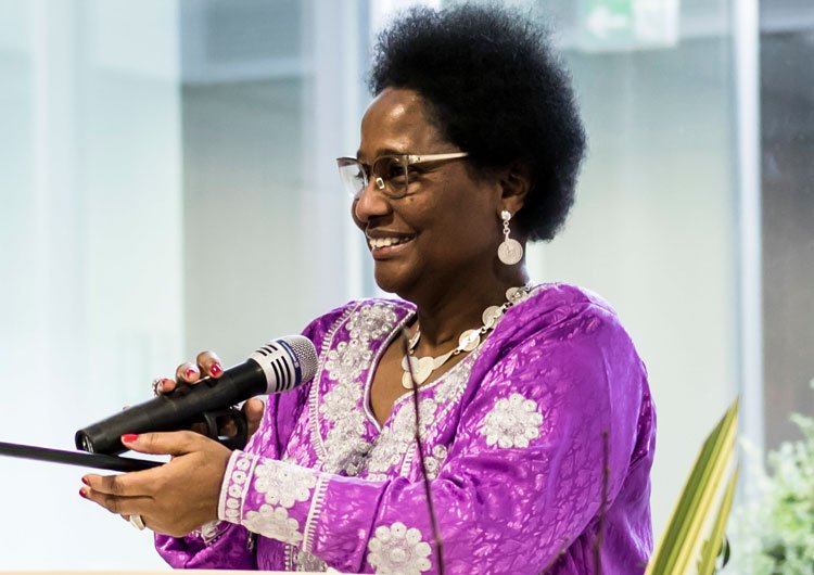 Verborgene Heldinnen und Helden im Kampf gegen den transatlantischen Sklavenhandel