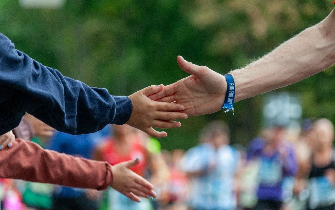 Übergabe erfolgreich- Der Spendenlauf als riesiger Erfolg