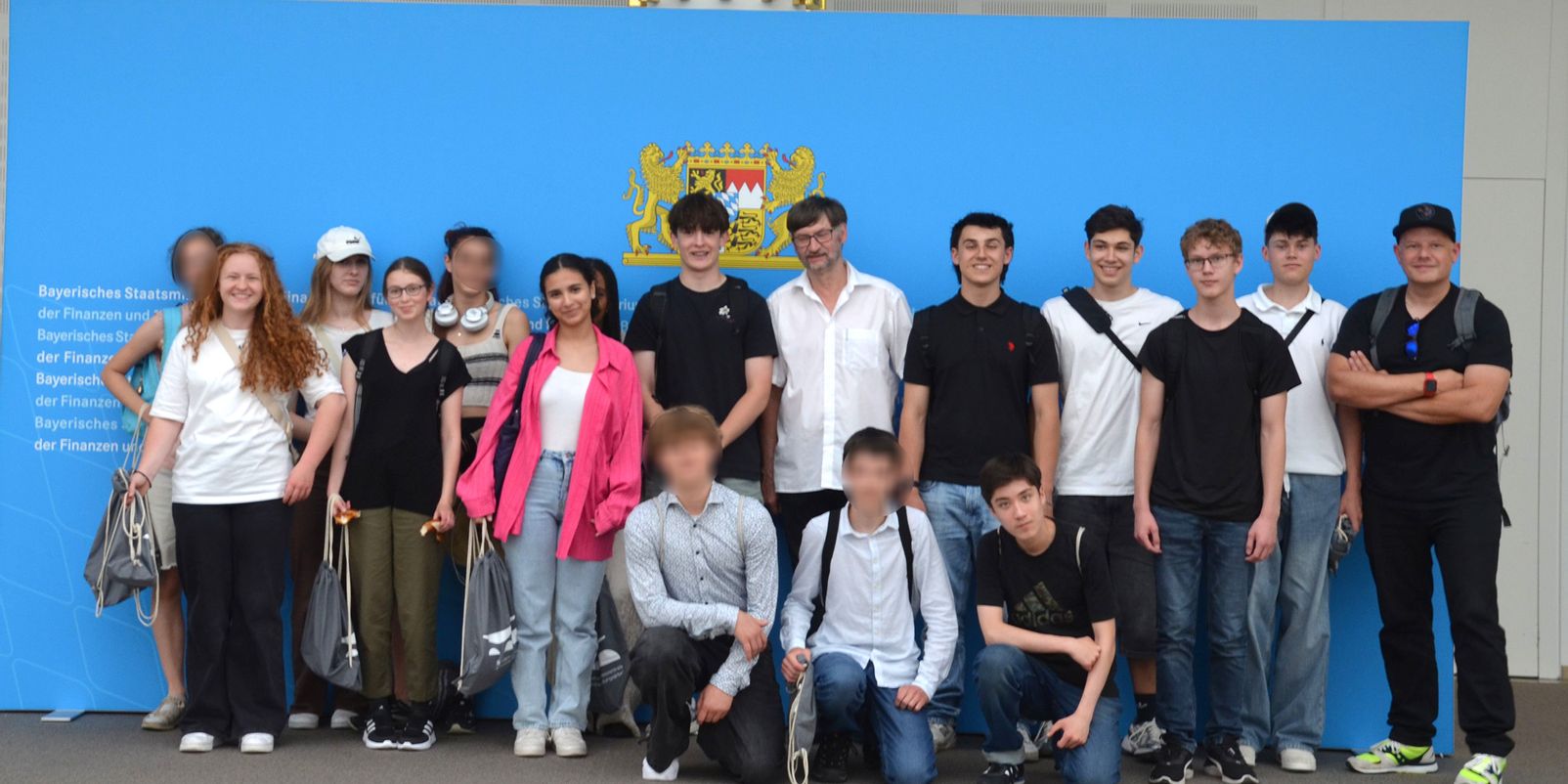 Lernort Staatsregierung: Mit der Klasse 10c im Heimat-und Finanzministerium Nürnberg