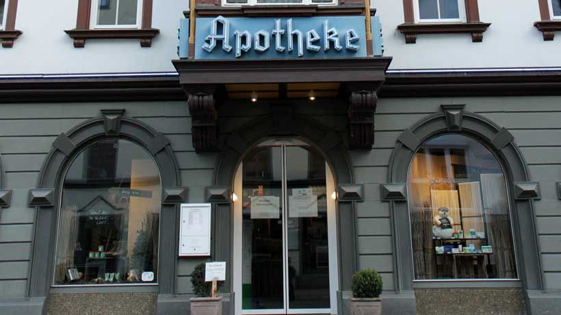 Außenansicht Schlossapotheke Hauptstrasse