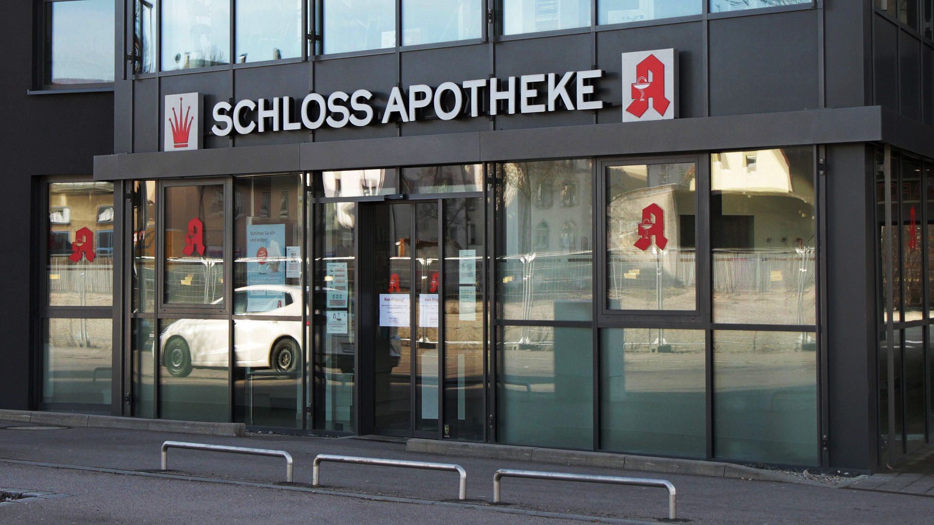 Außenansicht Schlossapotheke Kurze Strasse