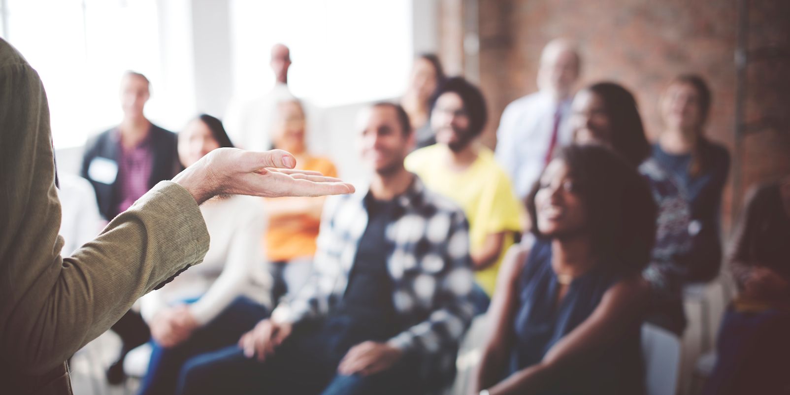 Business people are having a discussion