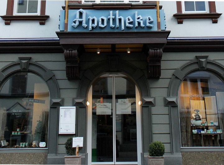 Außenansicht Schlossapotheke Hauptstr.