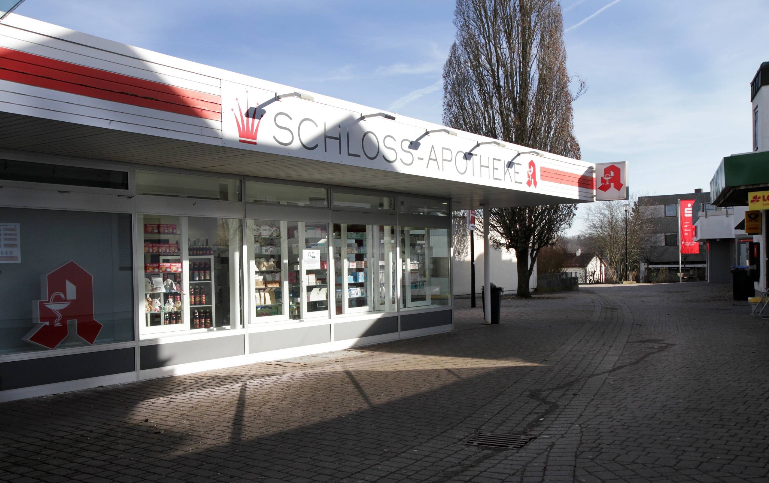 Außenansicht der Schlossapotheke Mittelrain