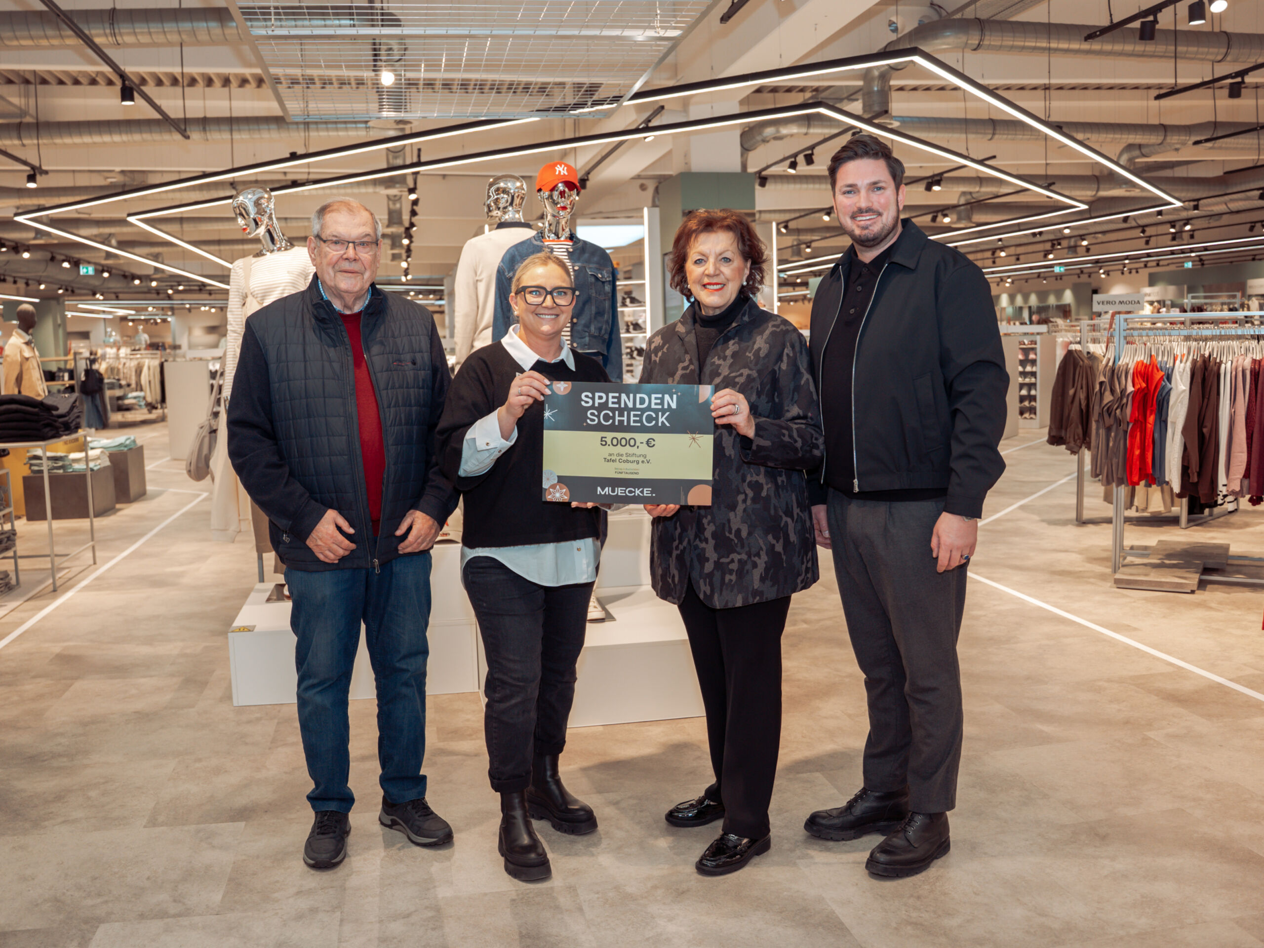 MUECKE Adventsspende 2025