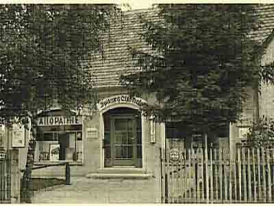 Apothekenaußenbild aus dem Jahr 1952