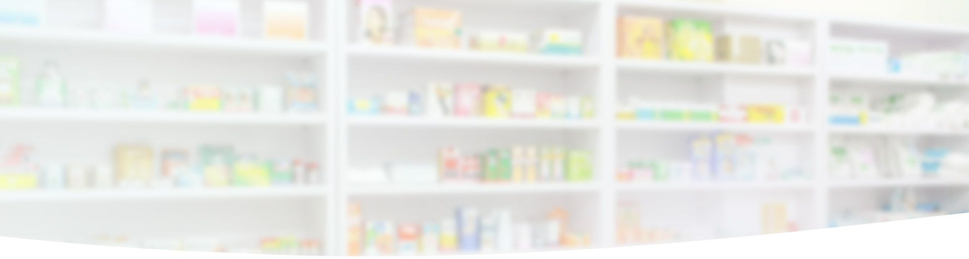 Regale mit Medikamente