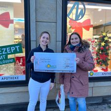 Spendenübergabe an KiTa" Herz Jesu" in Feucht im Dezember 22