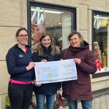Spendenübergabe im Dezember 24 an Freie Kindergruppe in Feucht