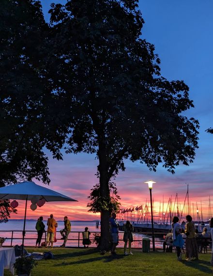 Serenade am See, Sonnenuntergangsstimmung