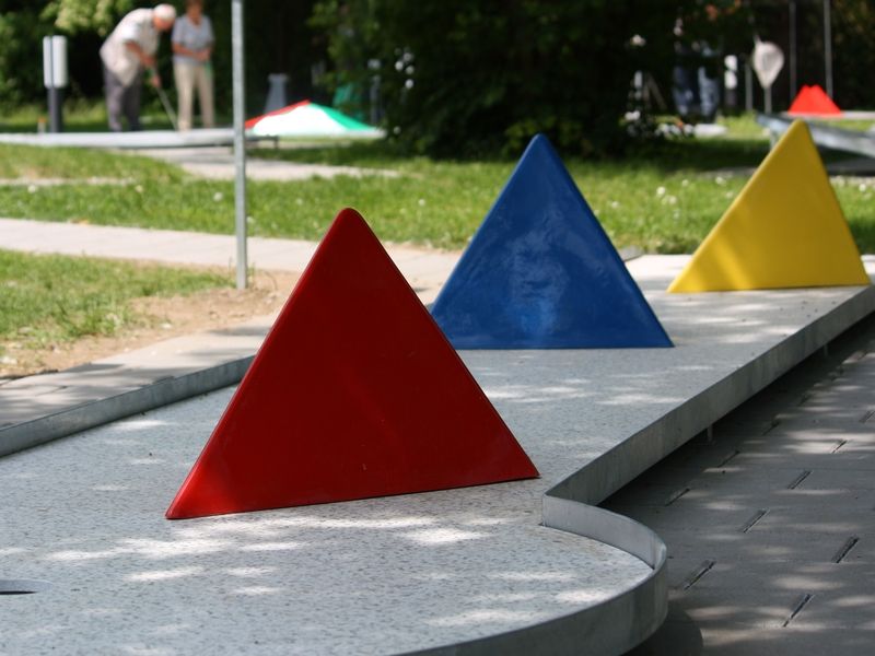Minigolfspielen in Wasserburg direkt am See, beim Restaurant Hegestrand3