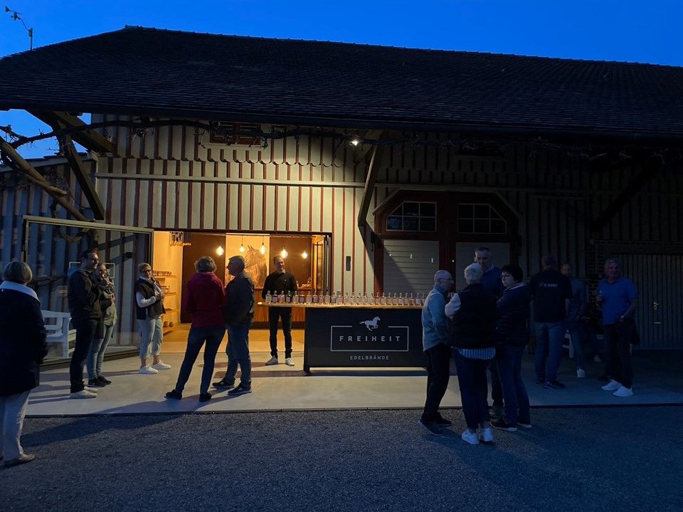 Edelbrand- und Likörverkostung-Obst- und-Ferienhof Schwand