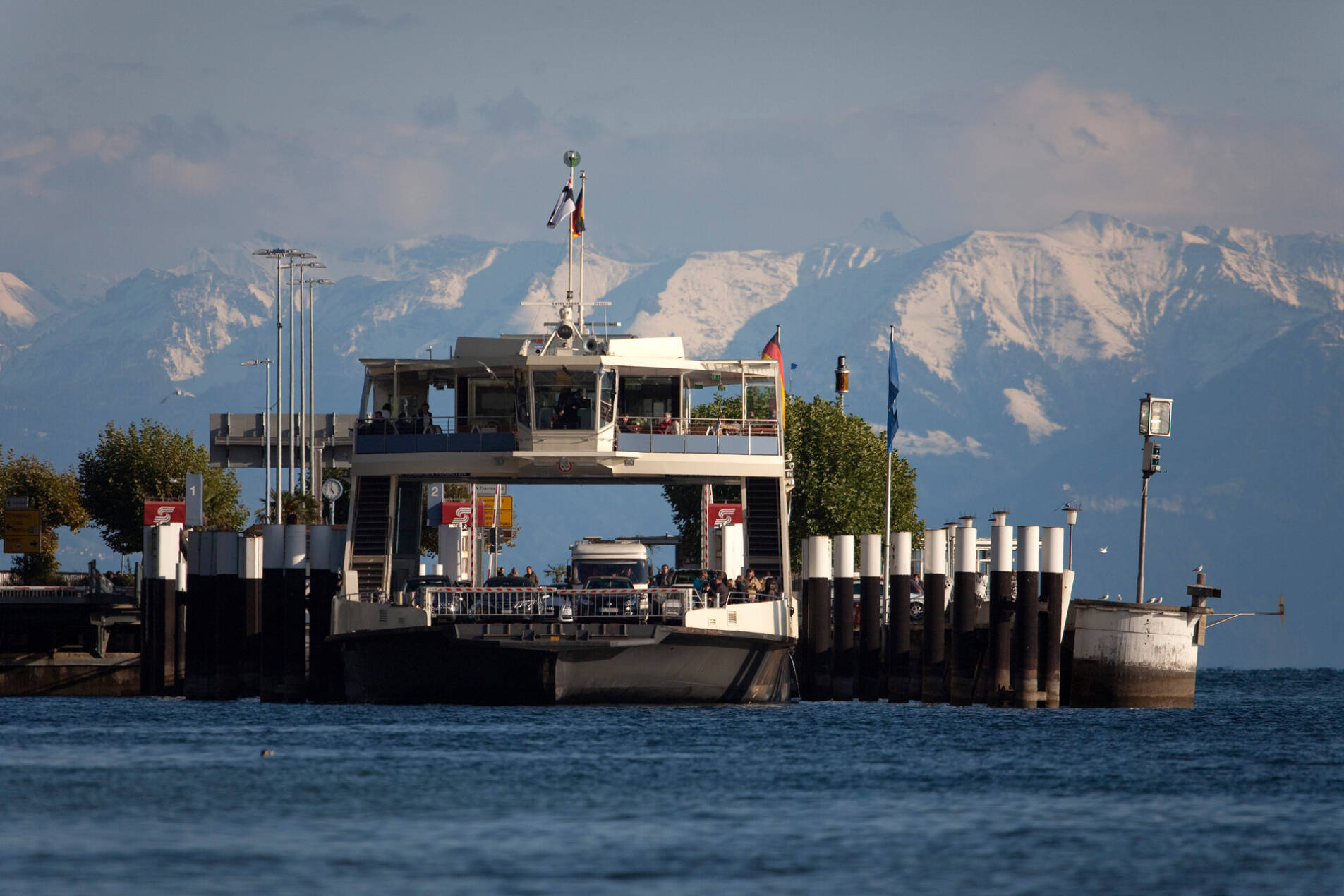 FÄHRE MEERSBURG – KONSTANZ › Urlaub | Ferien | Hotel | Ferienwohnung ...