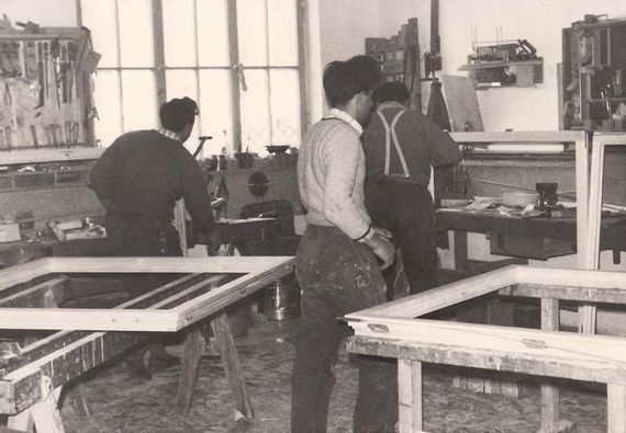 Der Betrieb in der Schreinerei Freudig bei Oberstdorf wächst an.