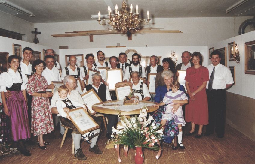 Großes Betriebsjubiläum zum 75jährigen Bestehen des Traditionsbetriebs und Familienunternehmen Freudig.