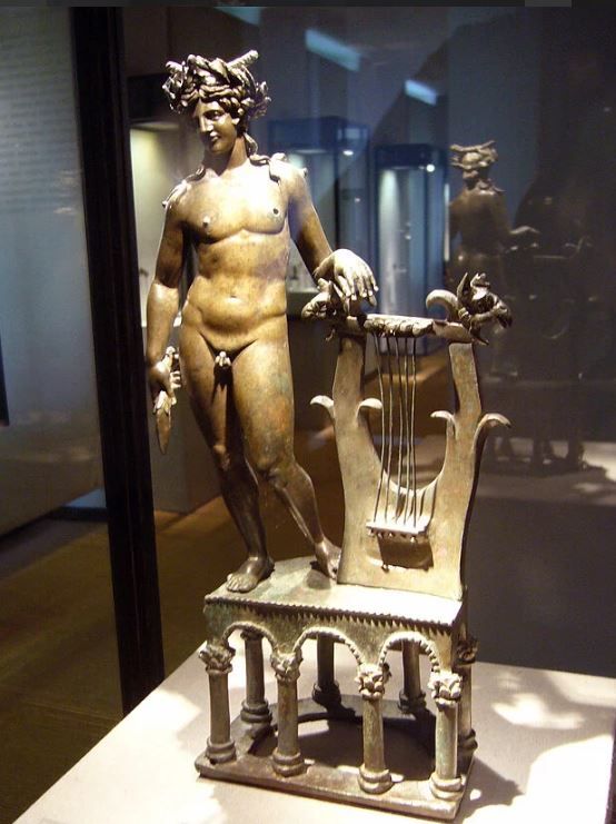 Weissenburg in Bayern: Geschichte und spannendes Theater!