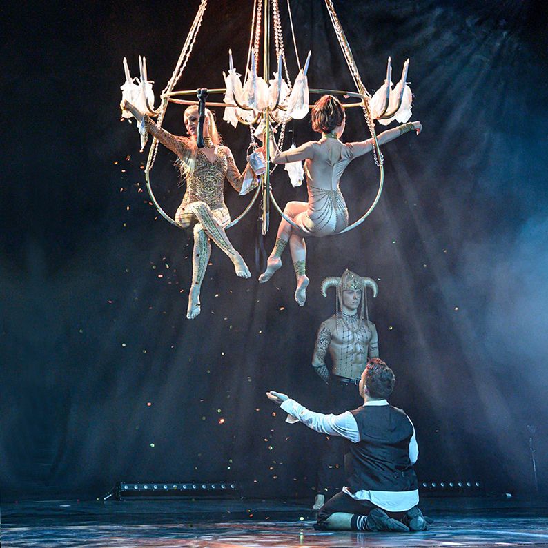 Circus un Variete der Spitzenklasse für die ganze Familie !